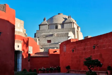Passeio a pé pela cidade de Arequipa + Mosteiro